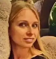 Селезнева Анна